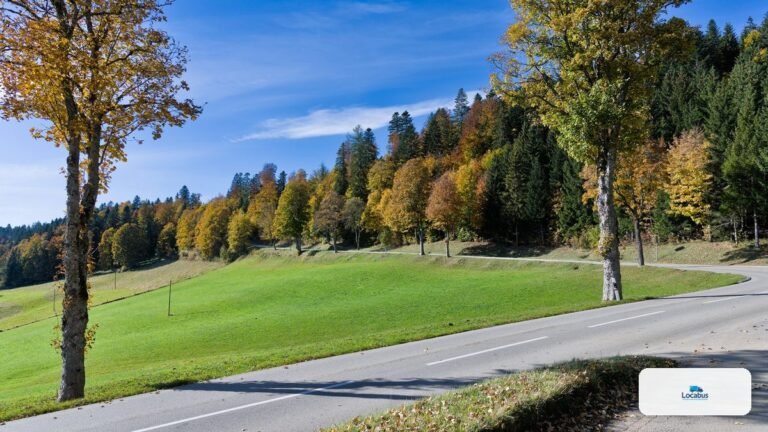 Route de campagne dans le Jura, entre Moutier et Delémont