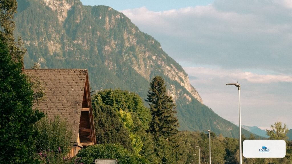 Route de campagne menant vers l'Ajoie, dans le canton du Jura